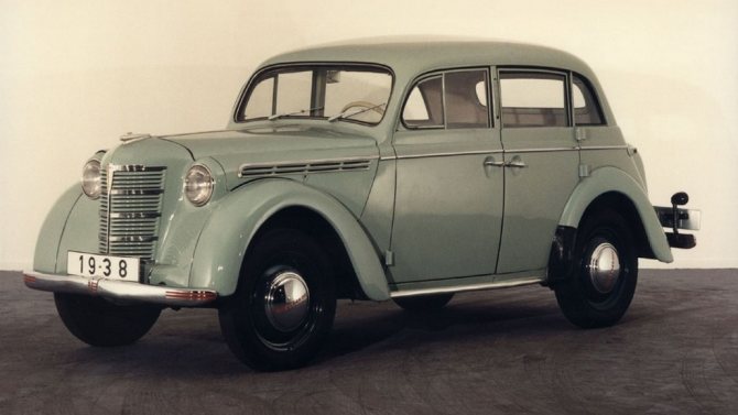 На фото: Opel Kadett 4-door (K38) '1938–1940