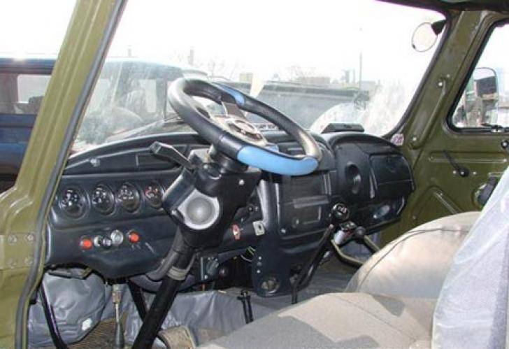 Уаз Буханка замена рулевого колеса и переделка водительского сиденья